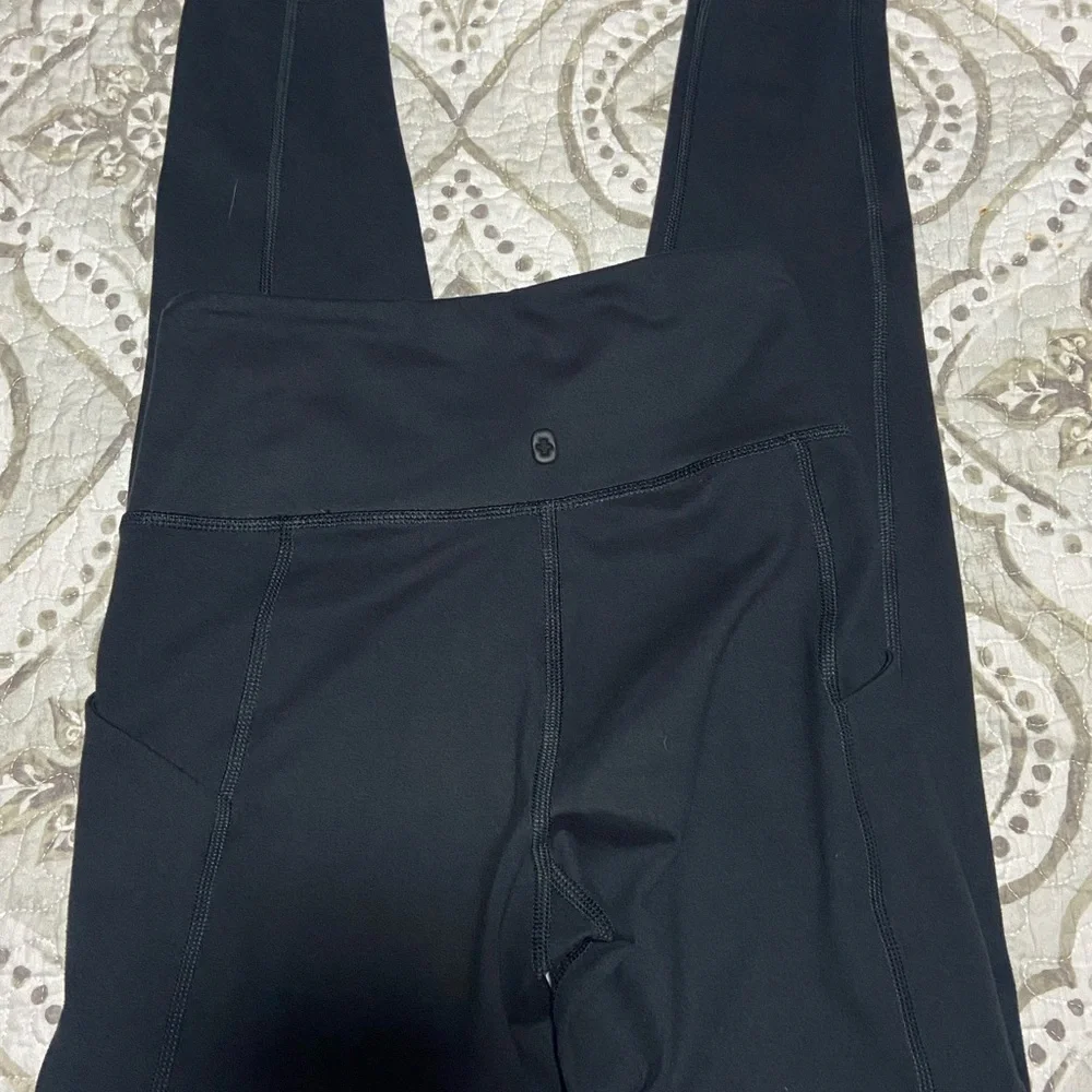 FIGS | Performance Under Scrub Leggings - Picture 5 of 9